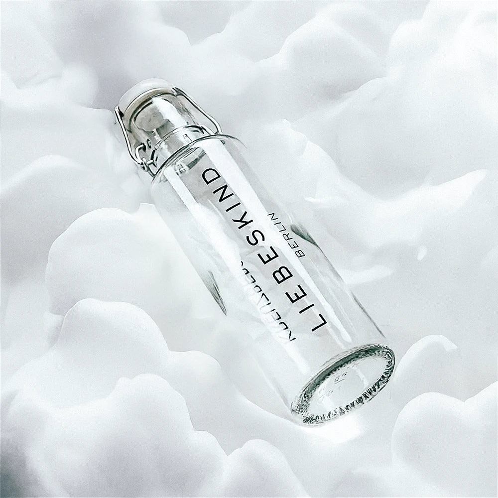 Trinkflasche aus Glas mit Motiv von Liebeskind